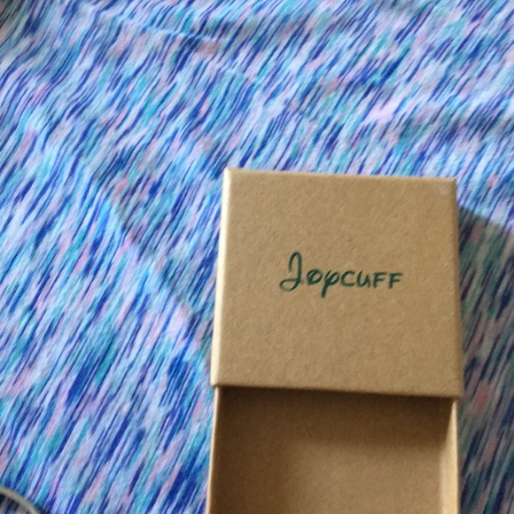 New bracket - Picture 2 of 4